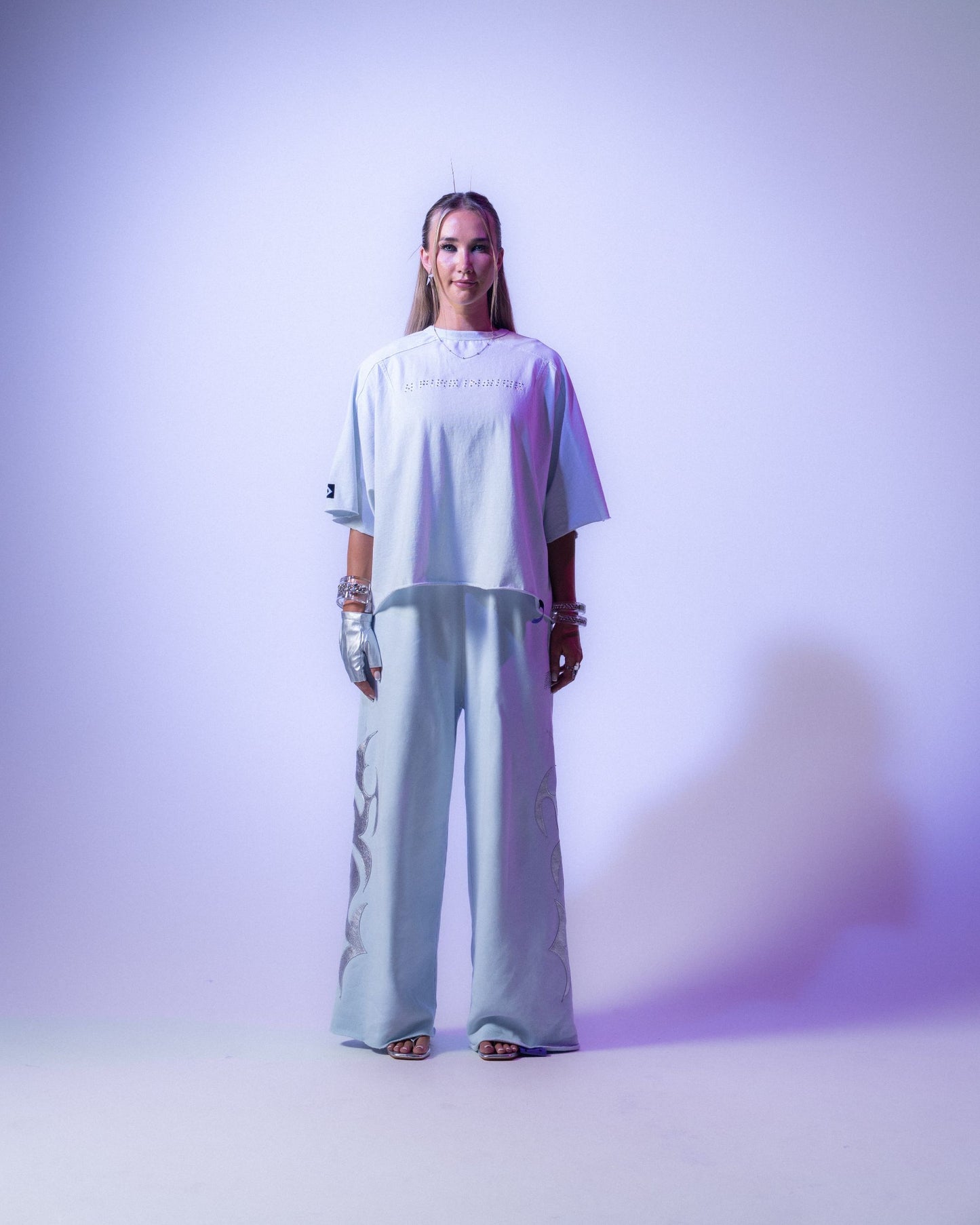 AFI MOCKNECK TEE - BABY BLUE