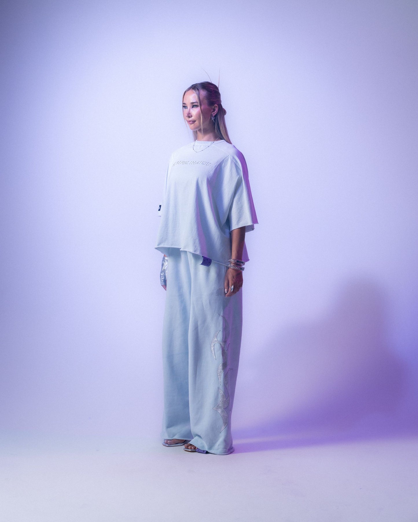 AFI MOCKNECK TEE - BABY BLUE
