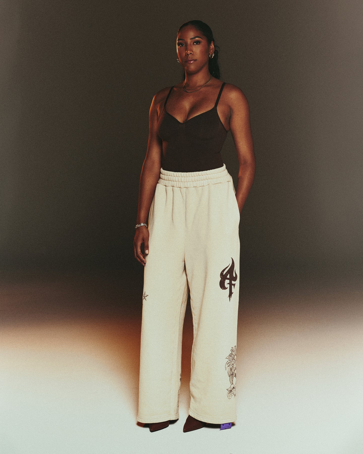 AFIFROST TAN SWEATPANTS