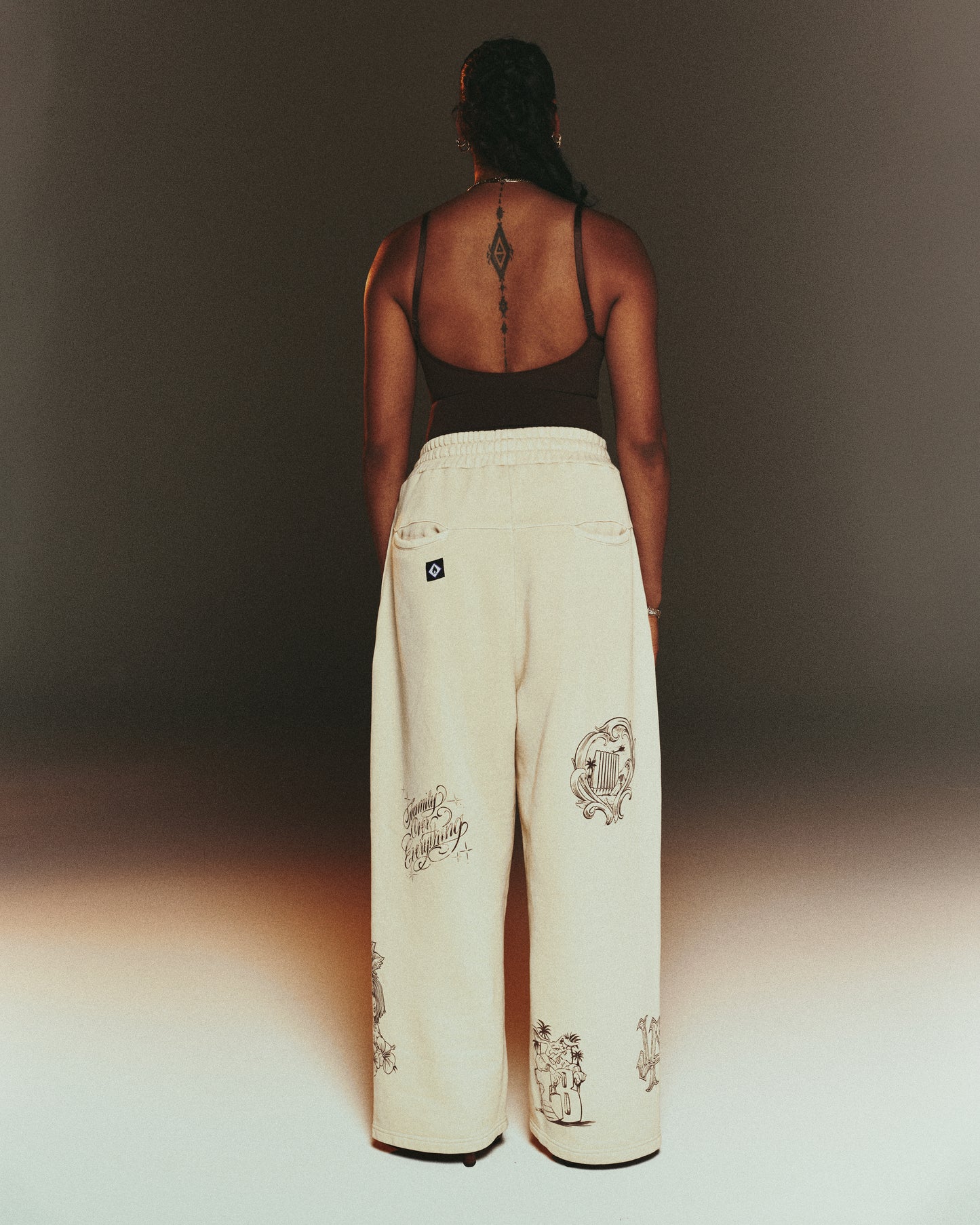 AFIFROST TAN SWEATPANTS