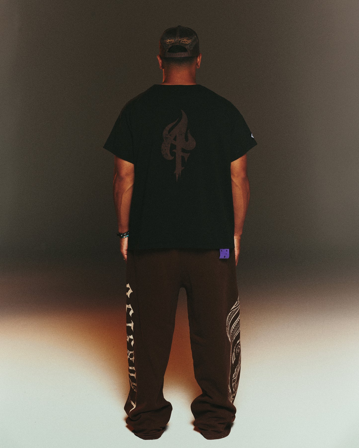 AFIFROST BLACK TEE